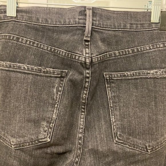 Citizens of Humanity distressed black, sz 30-31 - Picture 5 of 5